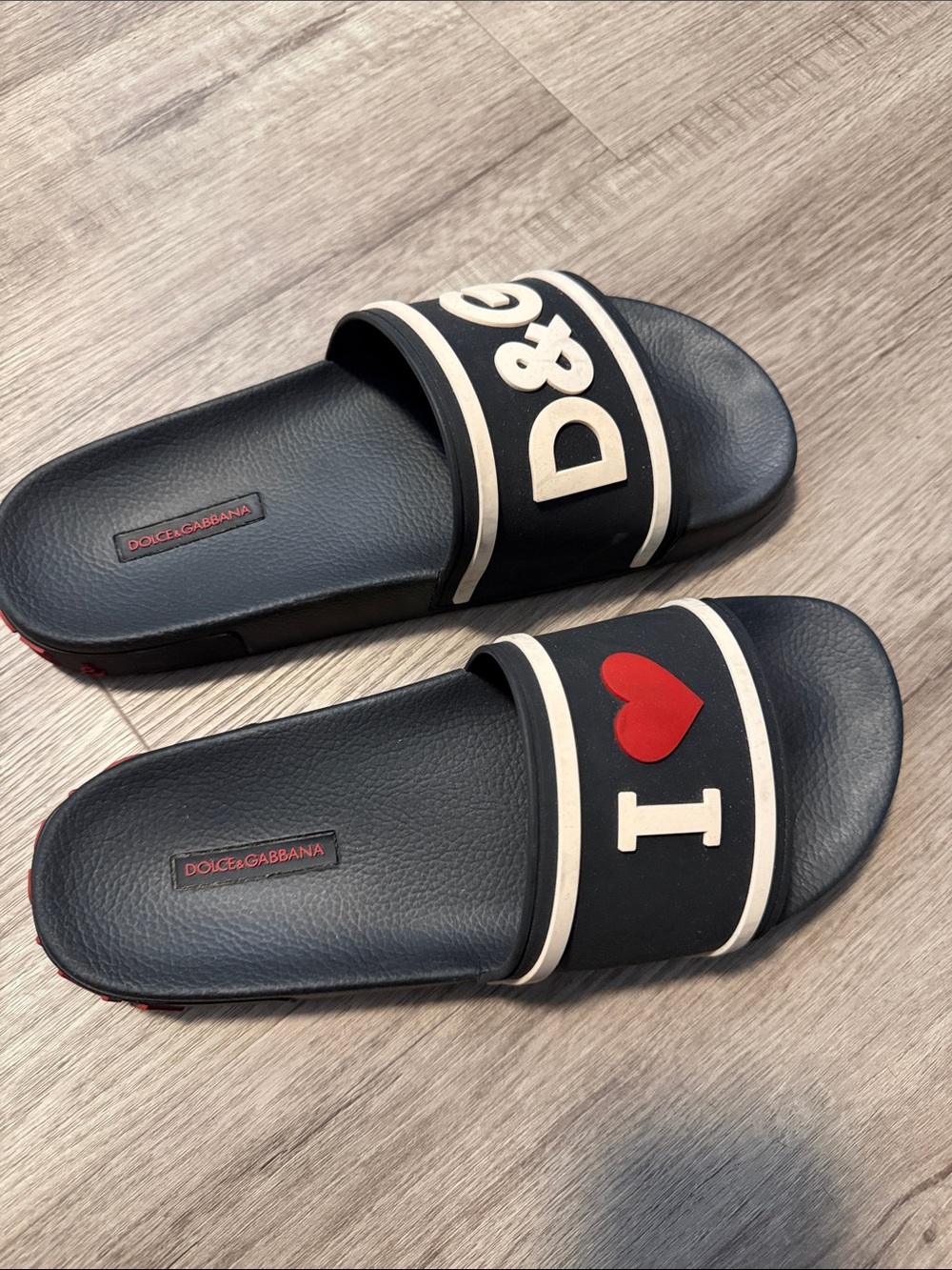 D&G Slides - Picture 2 of 4